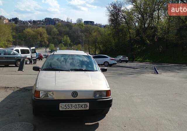 Фольксваген Пассат, объемом двигателя 1.8 л и пробегом 400 тыс. км за 2700 $, фото 11 на Automoto.ua