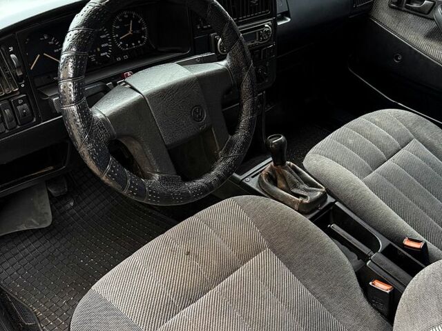 Фольксваген Пассат, объемом двигателя 1.8 л и пробегом 326 тыс. км за 1350 $, фото 10 на Automoto.ua