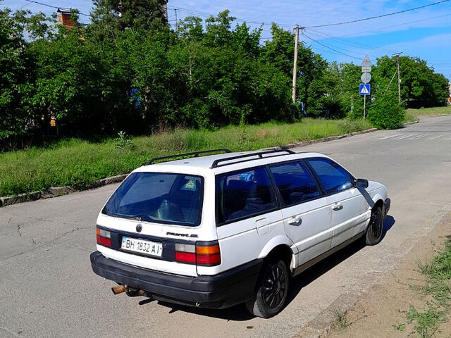 Фольксваген Пассат, объемом двигателя 1.8 л и пробегом 252 тыс. км за 1050 $, фото 4 на Automoto.ua