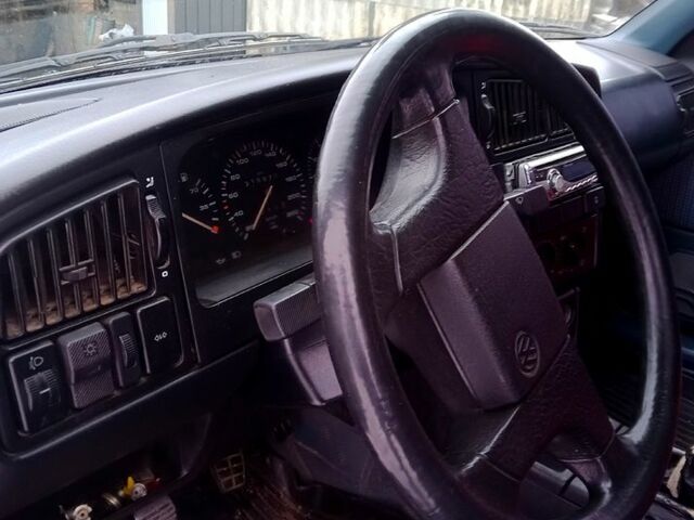 Фольксваген Пассат, объемом двигателя 1.8 л и пробегом 148 тыс. км за 1300 $, фото 3 на Automoto.ua