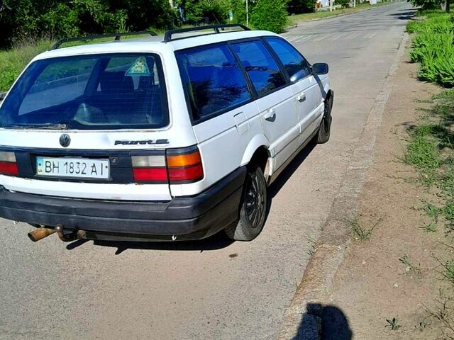 Фольксваген Пассат, объемом двигателя 1.8 л и пробегом 250 тыс. км за 950 $, фото 1 на Automoto.ua