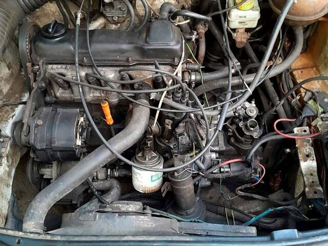 Фольксваген Пассат, объемом двигателя 1.8 л и пробегом 250 тыс. км за 950 $, фото 5 на Automoto.ua