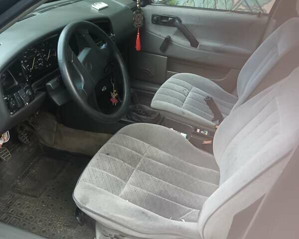 Фольксваген Пассат, об'ємом двигуна 1.8 л та пробігом 402 тис. км за 1400 $, фото 1 на Automoto.ua