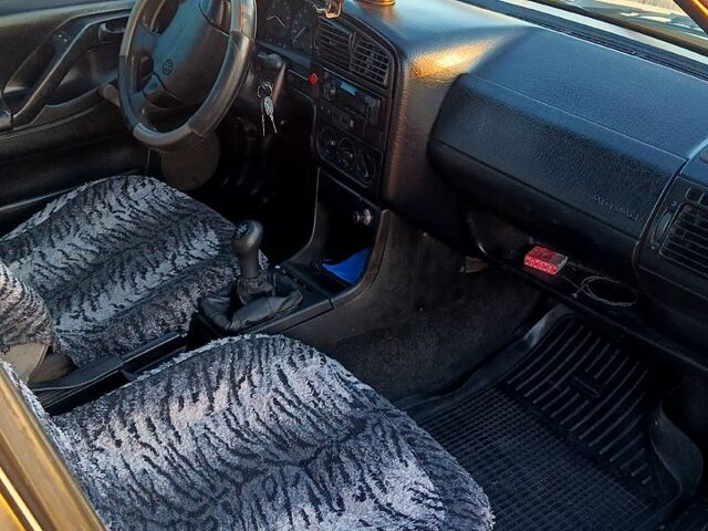 Фольксваген Пассат, объемом двигателя 1.9 л и пробегом 350 тыс. км за 2500 $, фото 2 на Automoto.ua