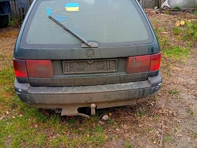 Фольксваген Пассат, объемом двигателя 1.9 л и пробегом 400 тыс. км за 850 $, фото 7 на Automoto.ua