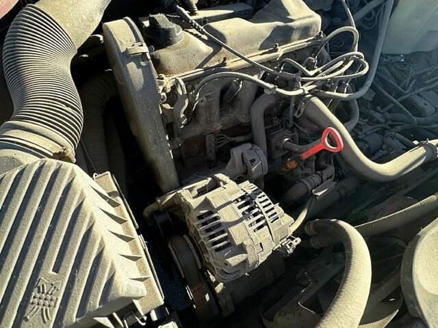 Фольксваген Пассат, объемом двигателя 1.8 л и пробегом 237 тыс. км за 1800 $, фото 8 на Automoto.ua