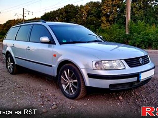 Фольксваген Пассат, объемом двигателя 1.8 л и пробегом 205 тыс. км за 4200 $, фото 3 на Automoto.ua