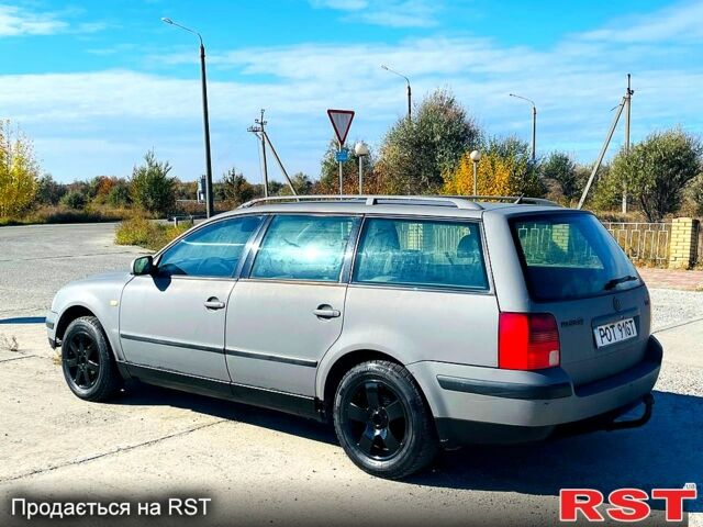 Фольксваген Пассат, объемом двигателя 1.9 л и пробегом 380 тыс. км за 1899 $, фото 3 на Automoto.ua