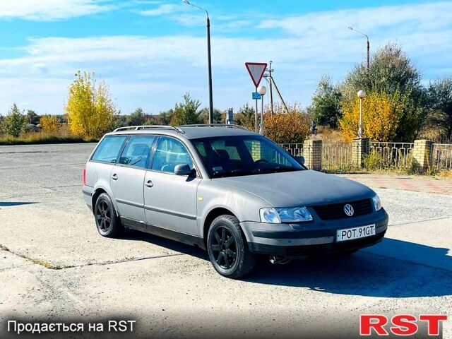 Фольксваген Пассат, объемом двигателя 1.9 л и пробегом 380 тыс. км за 1899 $, фото 4 на Automoto.ua