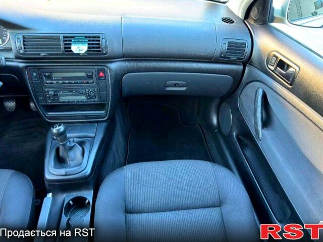 Фольксваген Пассат, об'ємом двигуна 1.6 л та пробігом 248 тис. км за 4950 $, фото 7 на Automoto.ua