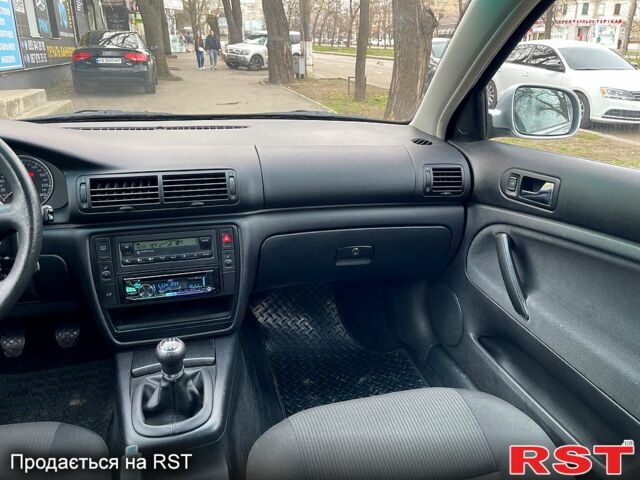 Фольксваген Пассат, объемом двигателя 16 л и пробегом 155 тыс. км за 5600 $, фото 11 на Automoto.ua