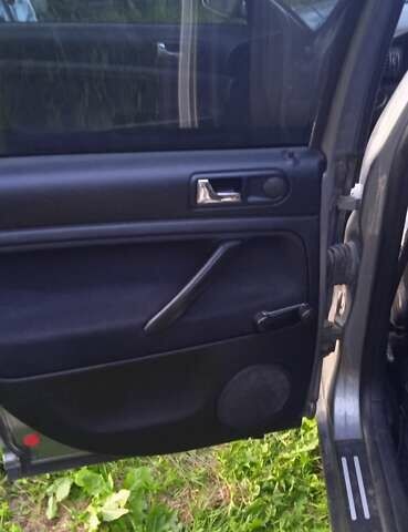 Фольксваген Пассат, об'ємом двигуна 1.9 л та пробігом 261 тис. км за 4000 $, фото 5 на Automoto.ua