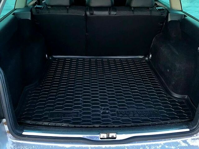 Фольксваген Пассат, об'ємом двигуна 1.6 л та пробігом 250 тис. км за 4900 $, фото 10 на Automoto.ua