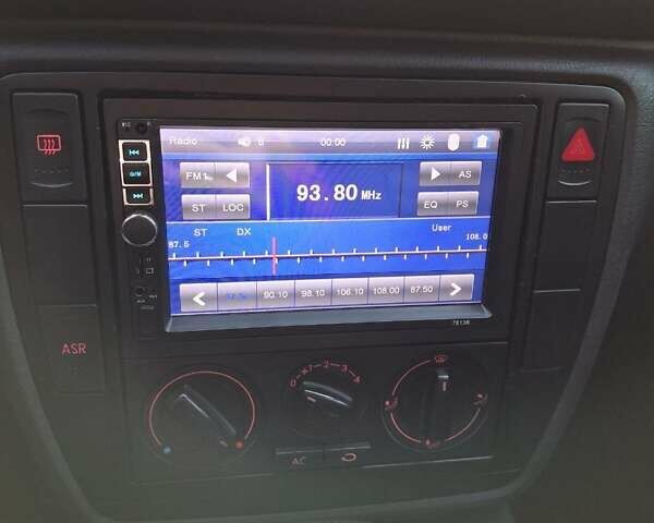 Фольксваген Пассат, объемом двигателя 1.78 л и пробегом 170 тыс. км за 3500 $, фото 14 на Automoto.ua