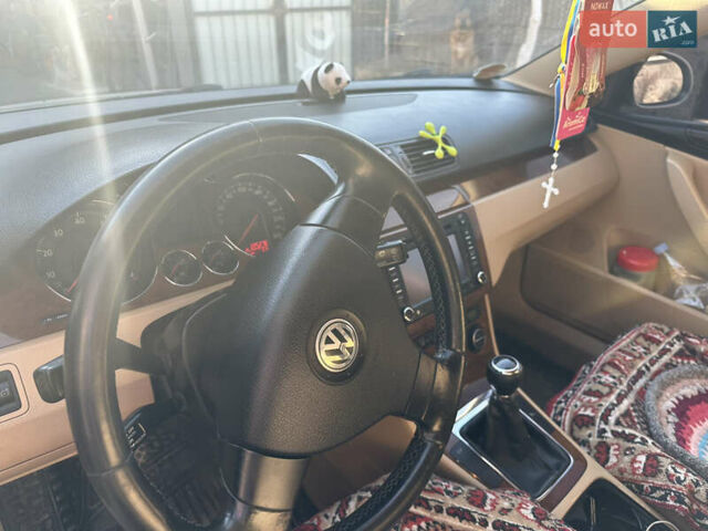Фольксваген Пассат, объемом двигателя 1.6 л и пробегом 230 тыс. км за 6500 $, фото 5 на Automoto.ua