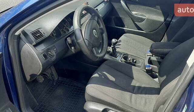 Фольксваген Пассат, объемом двигателя 1.6 л и пробегом 270 тыс. км за 5400 $, фото 7 на Automoto.ua