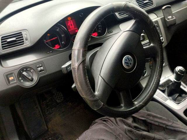 Фольксваген Пассат, объемом двигателя 2 л и пробегом 332 тыс. км за 5800 $, фото 6 на Automoto.ua