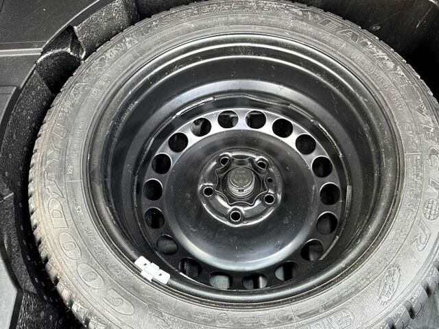 Фольксваген Пассат 2006 в Лубнах на Automoto.ua Фольксваген Пассат, объемом двигателя 1.6 л и пробегом 231 тыс. км за 5699 $, фото 8 на Automoto.ua