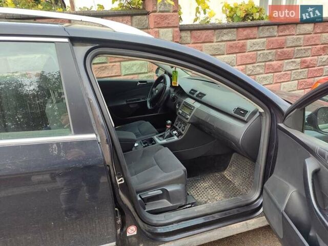 Фольксваген Пассат, объемом двигателя 2 л и пробегом 316 тыс. км за 4600 $, фото 5 на Automoto.ua