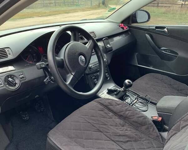 Фольксваген Пассат, объемом двигателя 1.97 л и пробегом 290 тыс. км за 5200 $, фото 5 на Automoto.ua