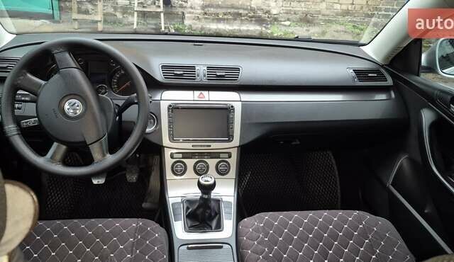 Фольксваген Пассат, объемом двигателя 1.98 л и пробегом 194 тыс. км за 7200 $, фото 6 на Automoto.ua