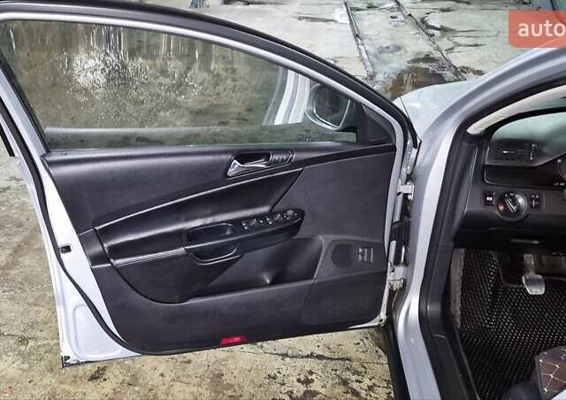 Фольксваген Пассат, объемом двигателя 1.98 л и пробегом 194 тыс. км за 7200 $, фото 10 на Automoto.ua