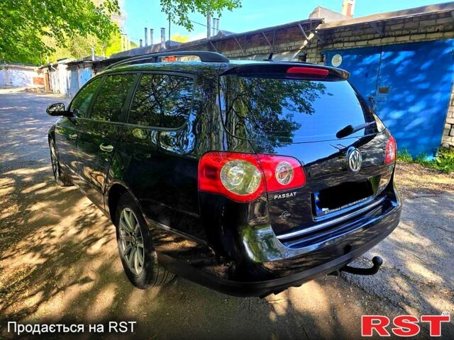 Фольксваген Пассат, объемом двигателя 2 л и пробегом 210 тыс. км за 5800 $, фото 4 на Automoto.ua