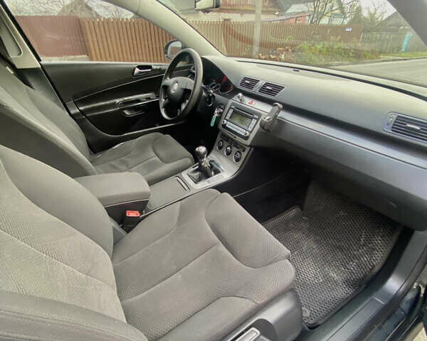 Фольксваген Пассат, объемом двигателя 2 л и пробегом 315 тыс. км за 6500 $, фото 20 на Automoto.ua