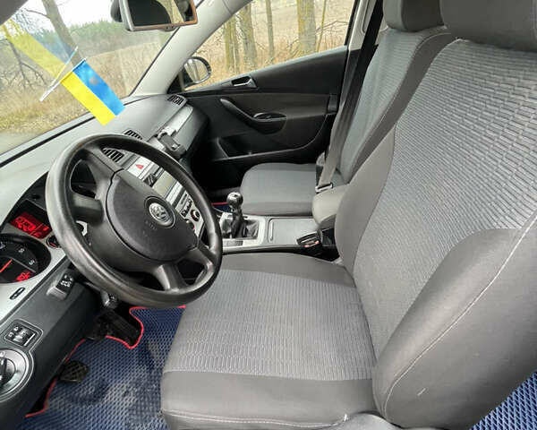 Фольксваген Пассат, объемом двигателя 1.97 л и пробегом 287 тыс. км за 6699 $, фото 27 на Automoto.ua