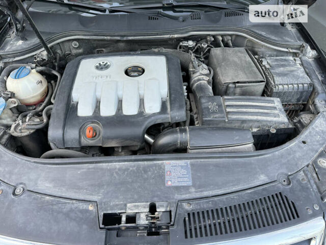 Фольксваген Пассат, об'ємом двигуна 2 л та пробігом 263 тис. км за 7500 $, фото 4 на Automoto.ua