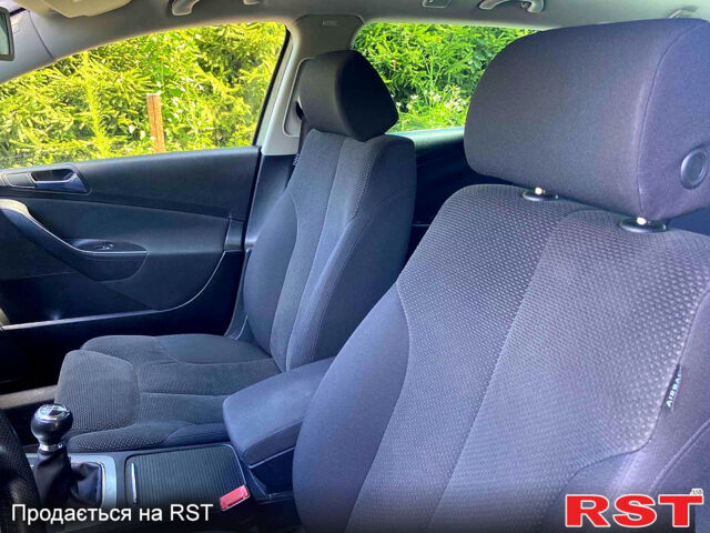 Фольксваген Пассат, объемом двигателя 1.6 л и пробегом 174 тыс. км за 6100 $, фото 6 на Automoto.ua