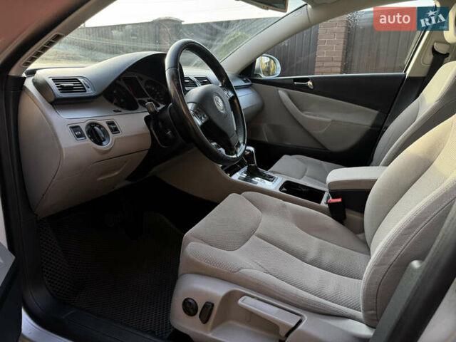 Фольксваген Пассат, об'ємом двигуна 2 л та пробігом 230 тис. км за 6000 $, фото 8 на Automoto.ua