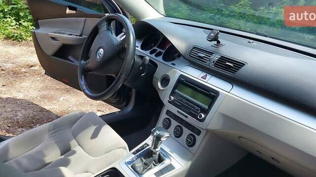 Фольксваген Пассат, объемом двигателя 2 л и пробегом 313 тыс. км за 7000 $, фото 8 на Automoto.ua