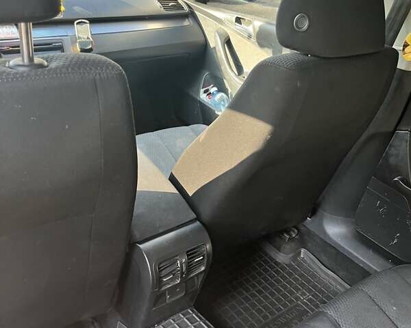 Фольксваген Пассат, объемом двигателя 1.97 л и пробегом 250 тыс. км за 6400 $, фото 7 на Automoto.ua