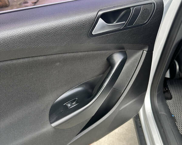 Фольксваген Пассат, объемом двигателя 1.9 л и пробегом 255 тыс. км за 6900 $, фото 19 на Automoto.ua