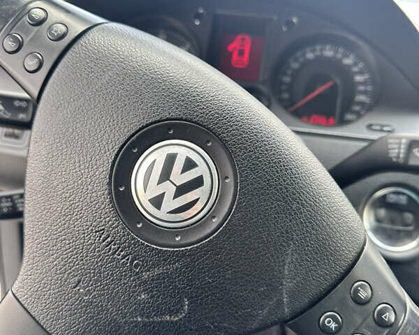 Фольксваген Пассат, объемом двигателя 1.9 л и пробегом 255 тыс. км за 6900 $, фото 17 на Automoto.ua