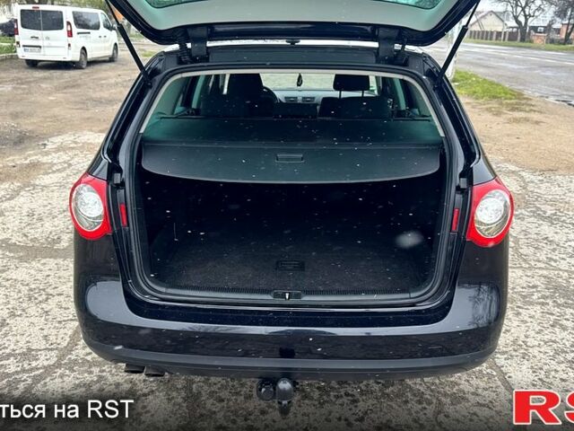 Фольксваген Пассат, об'ємом двигуна 2 л та пробігом 240 тис. км за 7000 $, фото 7 на Automoto.ua