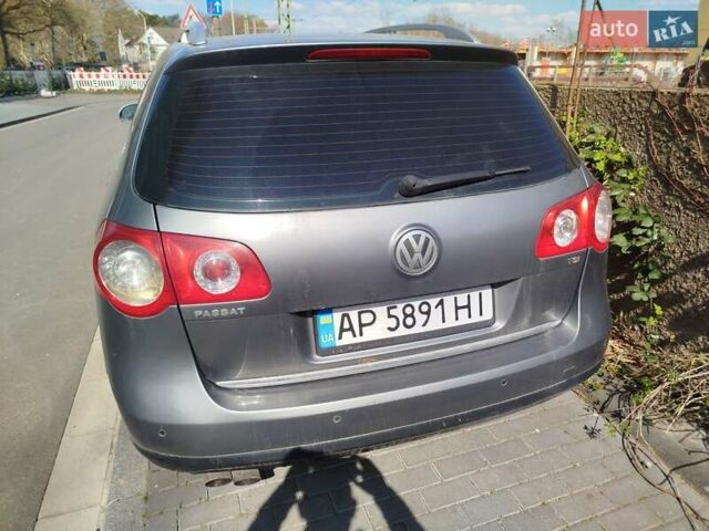 Фольксваген Пассат, объемом двигателя 1.8 л и пробегом 206 тыс. км за 6094 $, фото 4 на Automoto.ua