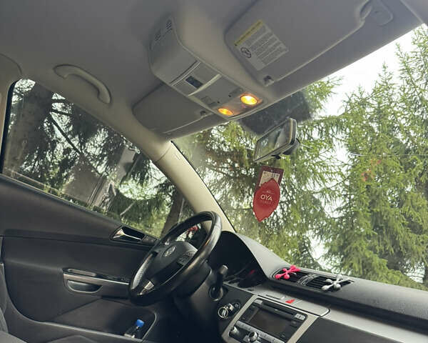 Фольксваген Пассат, объемом двигателя 2 л и пробегом 248 тыс. км за 7500 $, фото 44 на Automoto.ua