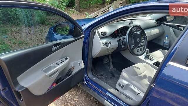 Фольксваген Пассат, объемом двигателя 2 л и пробегом 313 тыс. км за 7000 $, фото 6 на Automoto.ua