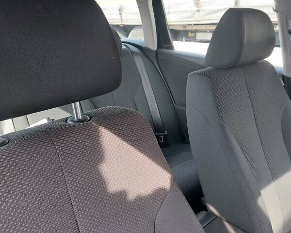 Фольксваген Пассат, об'ємом двигуна 2 л та пробігом 277 тис. км за 8900 $, фото 13 на Automoto.ua