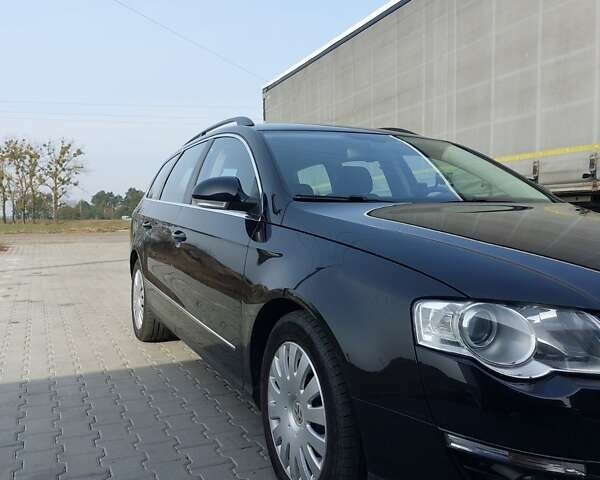 Фольксваген Пассат, об'ємом двигуна 2 л та пробігом 277 тис. км за 8900 $, фото 5 на Automoto.ua