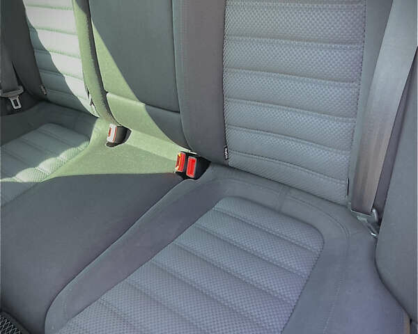 Фольксваген Пассат, объемом двигателя 1.8 л и пробегом 223 тыс. км за 7000 $, фото 15 на Automoto.ua