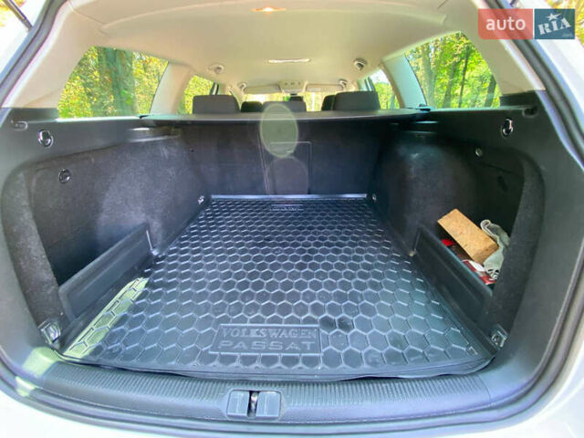 Фольксваген Пассат, объемом двигателя 1.8 л и пробегом 223 тыс. км за 7000 $, фото 24 на Automoto.ua