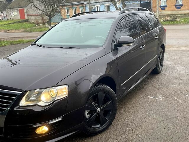 Фольксваген Пассат, об'ємом двигуна 1.6 л та пробігом 288 тис. км за 6850 $, фото 5 на Automoto.ua