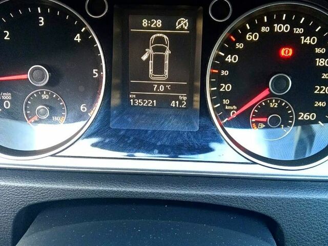 Фольксваген Пассат, объемом двигателя 1.6 л и пробегом 135 тыс. км за 9800 $, фото 13 на Automoto.ua