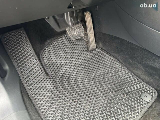 Фольксваген Пассат, об'ємом двигуна 1.8 л та пробігом 280 тис. км за 9990 $, фото 16 на Automoto.ua