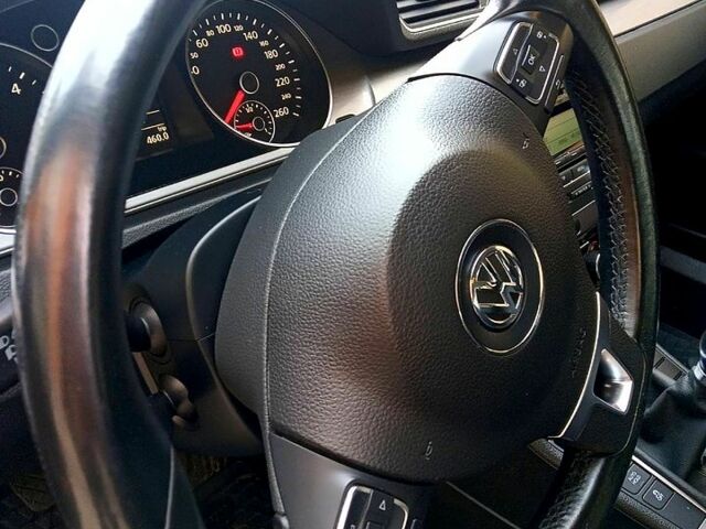 Фольксваген Пассат, объемом двигателя 1.6 л и пробегом 135 тыс. км за 9800 $, фото 10 на Automoto.ua