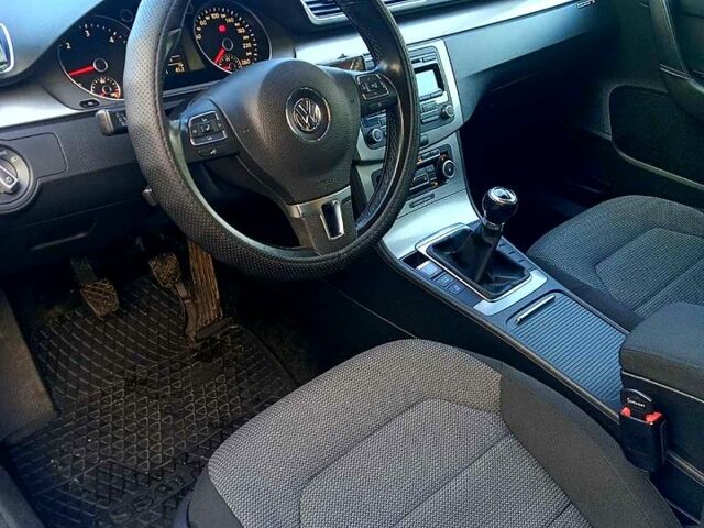 Фольксваген Пассат, объемом двигателя 1.6 л и пробегом 135 тыс. км за 9800 $, фото 7 на Automoto.ua