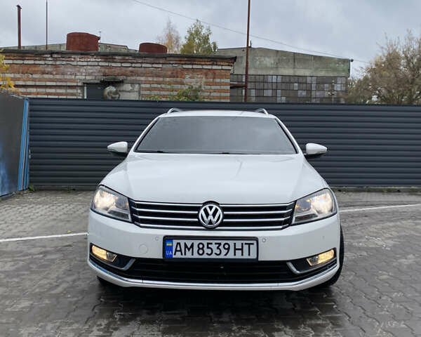 Фольксваген Пассат, объемом двигателя 1.6 л и пробегом 330 тыс. км за 8100 $, фото 1 на Automoto.ua